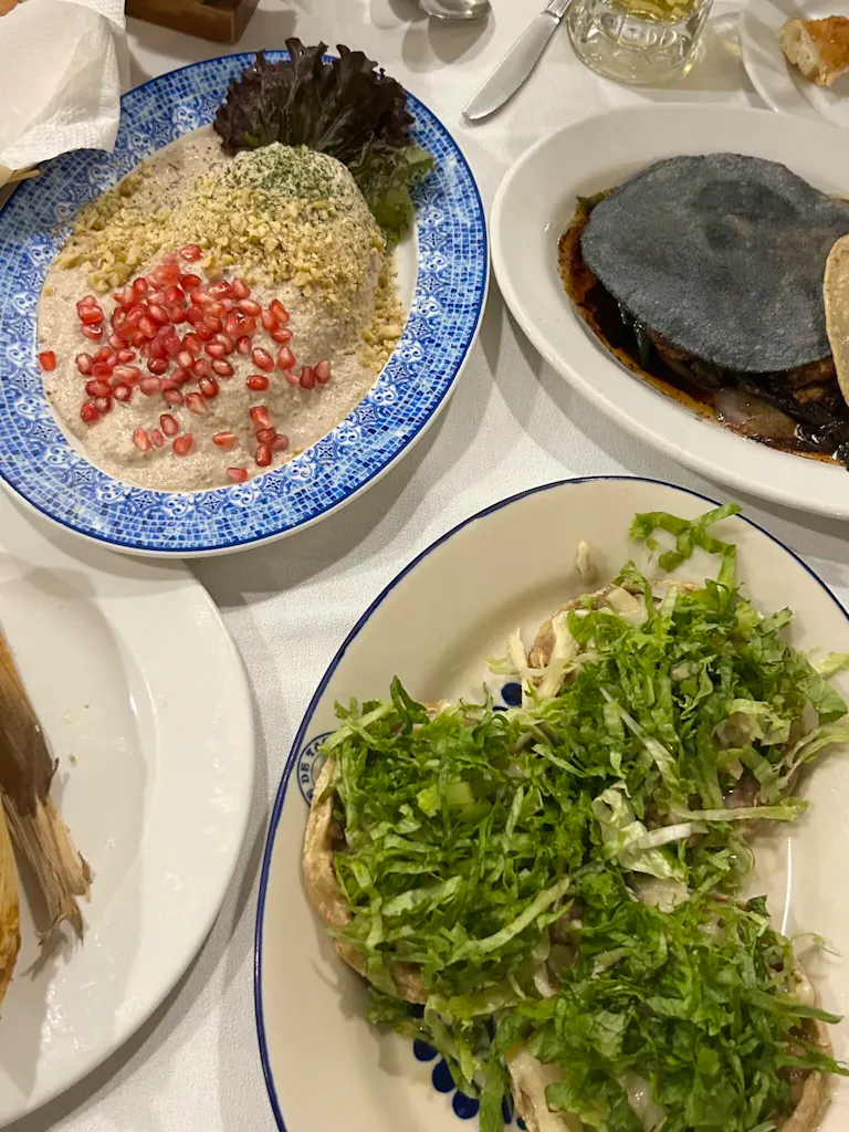 カフェ・デ・タクバの店内