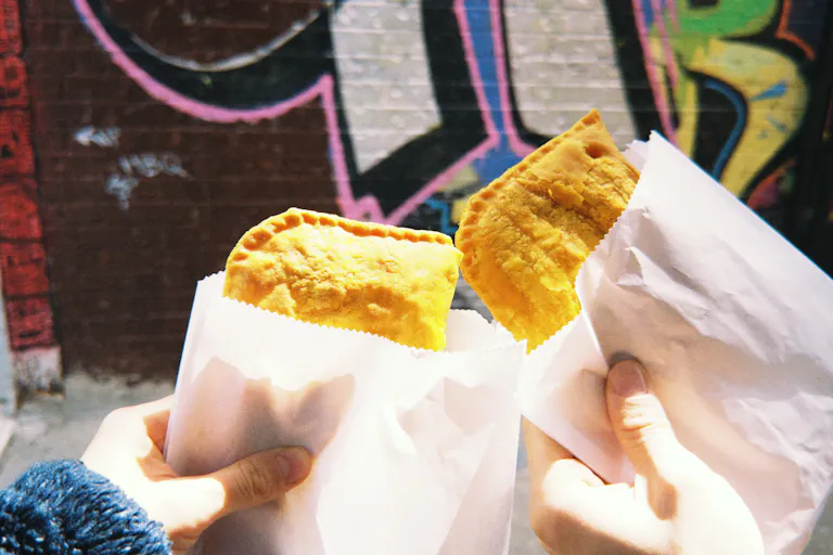 Golden Patty Bakeryのジャマイカンパティ