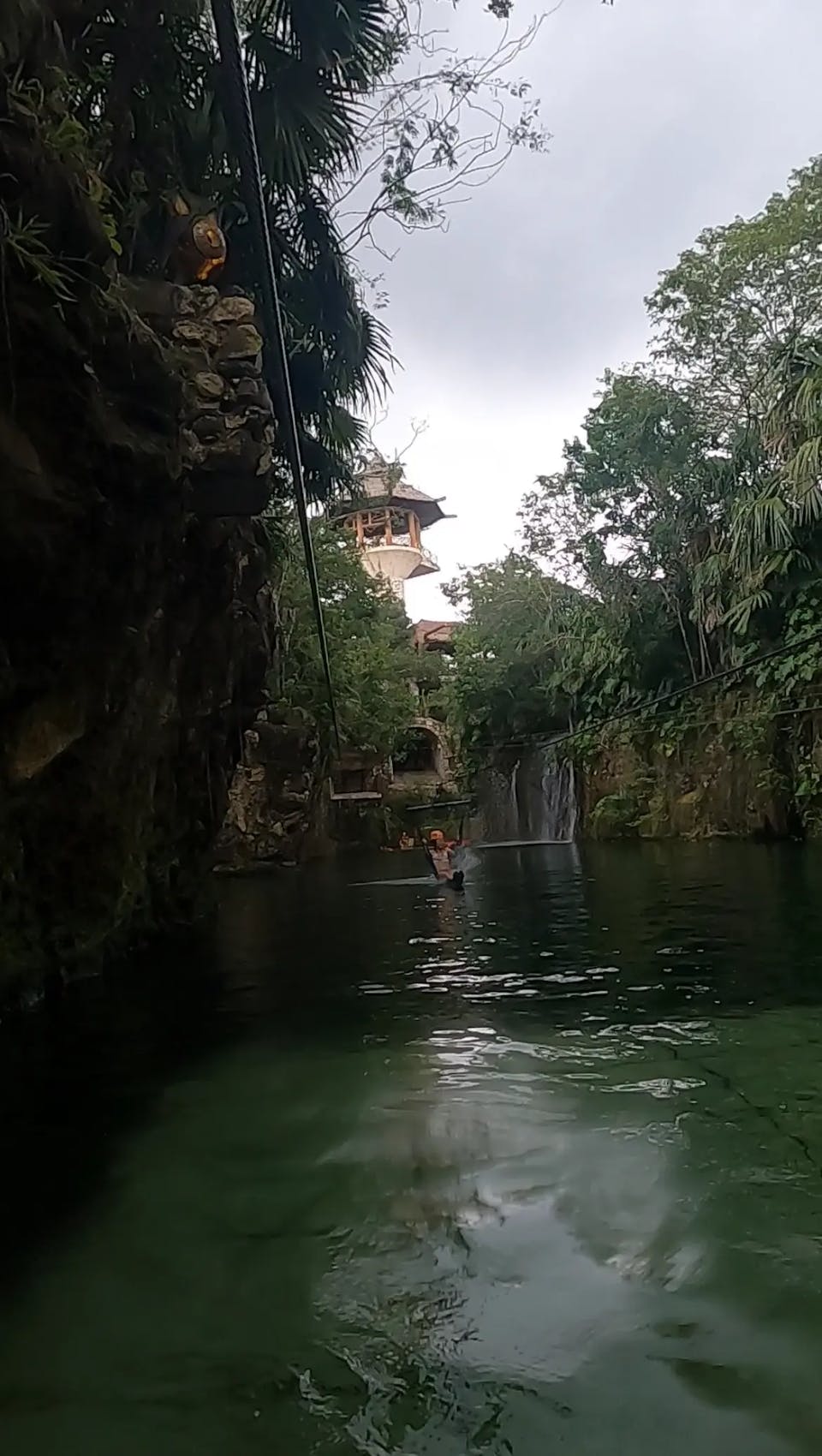 ハンモックジップライン